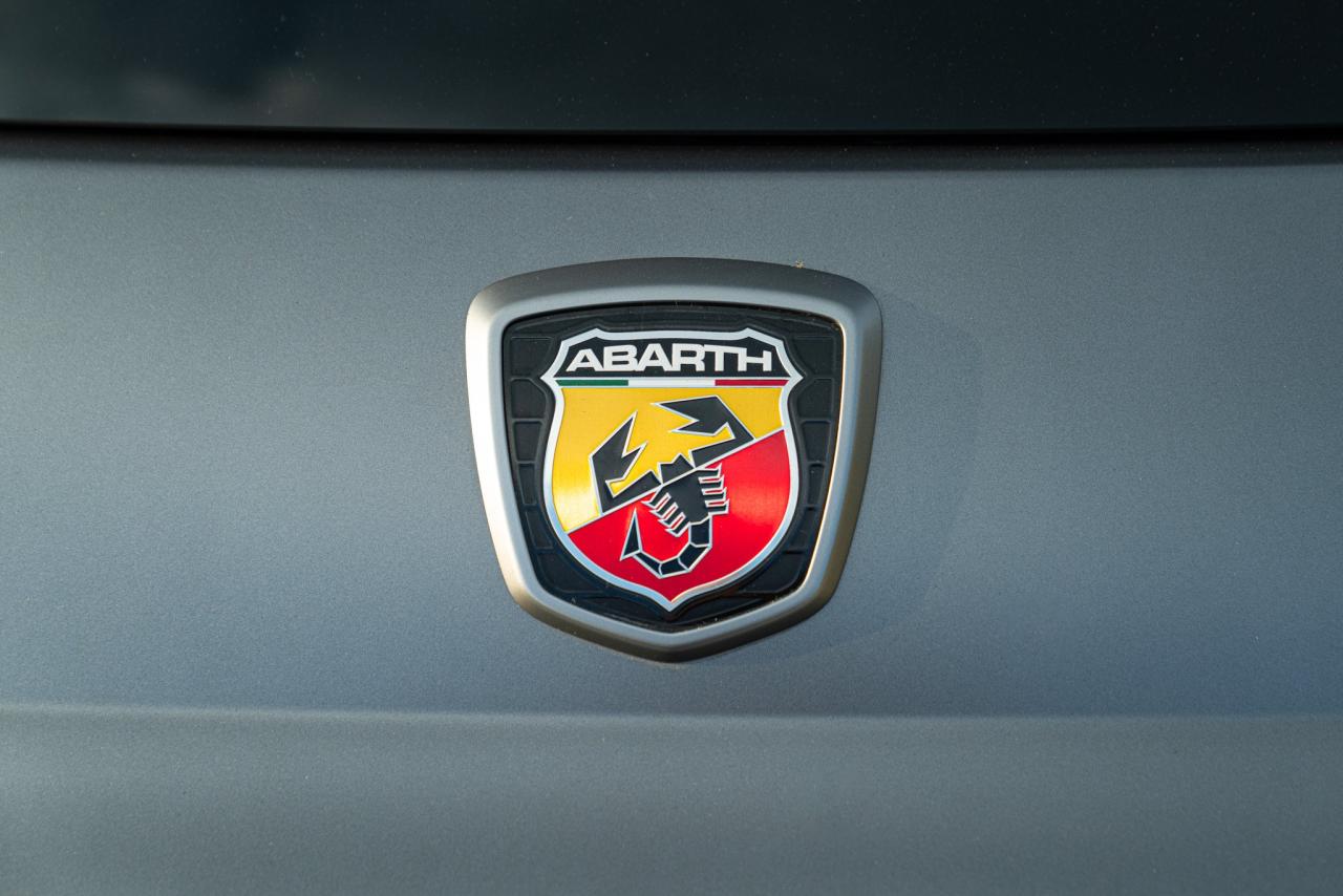 2016 Abarth 695 BIPOSTO &ldquo;CAMBIO INNESTI FRONTALI&rdquo;