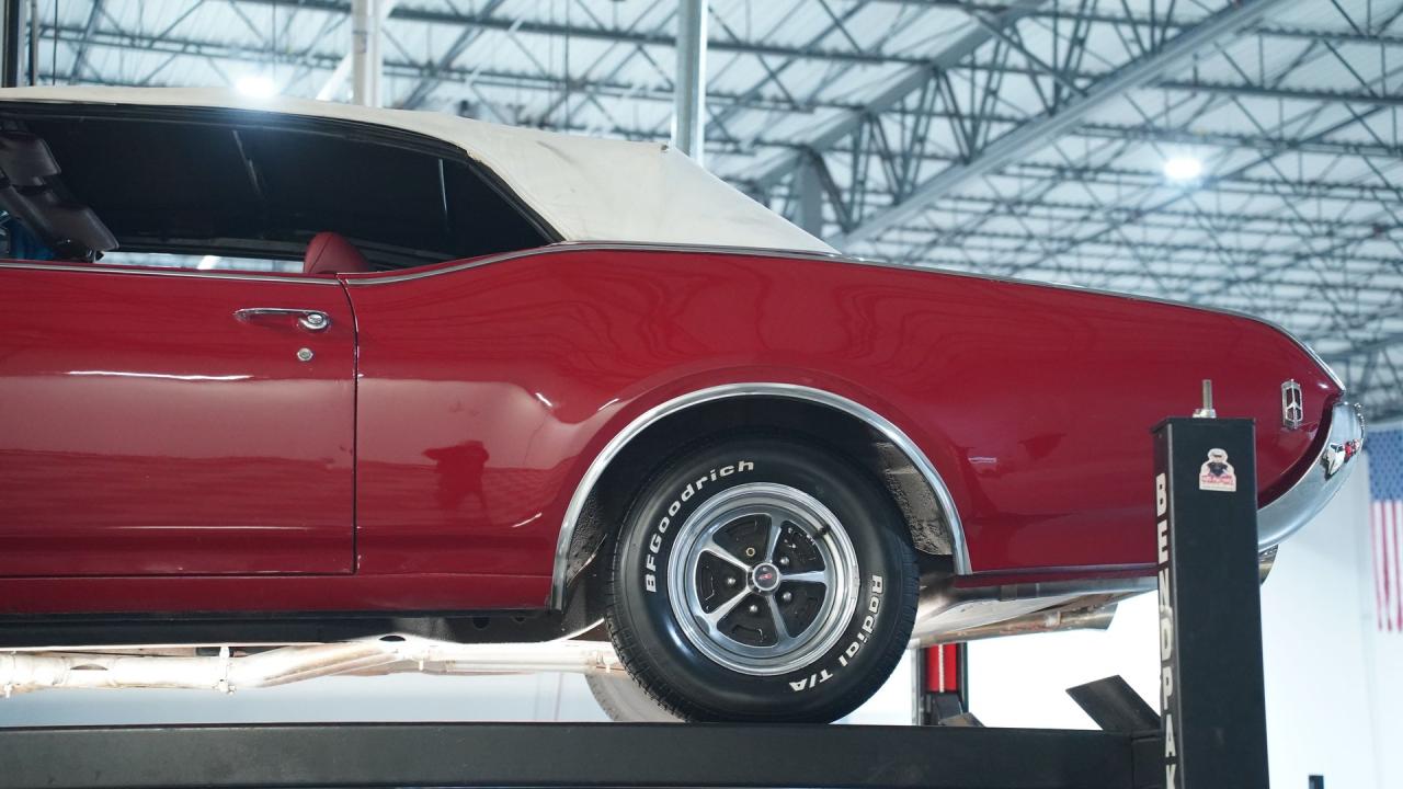 1969 Oldsmobile Cutlass 442 Convertible