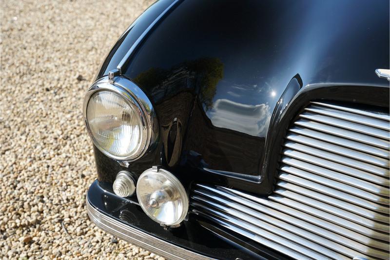 1952 Aston Martin DB2 Sports Saloon