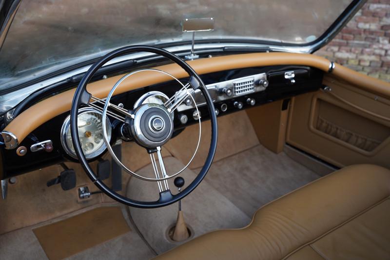 1953 Nash Healey Roadster