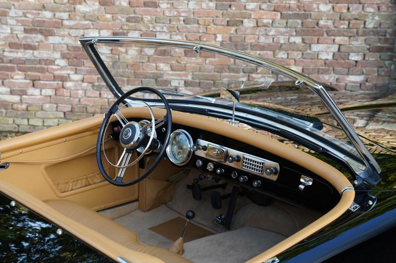 1953 Nash Healey Roadster