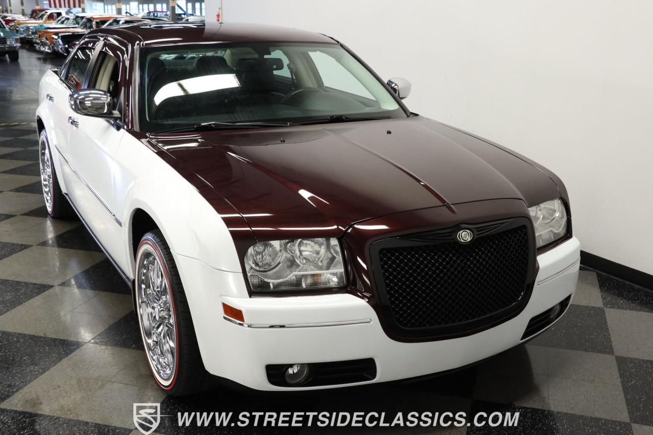 2010 Chrysler 300 Touring