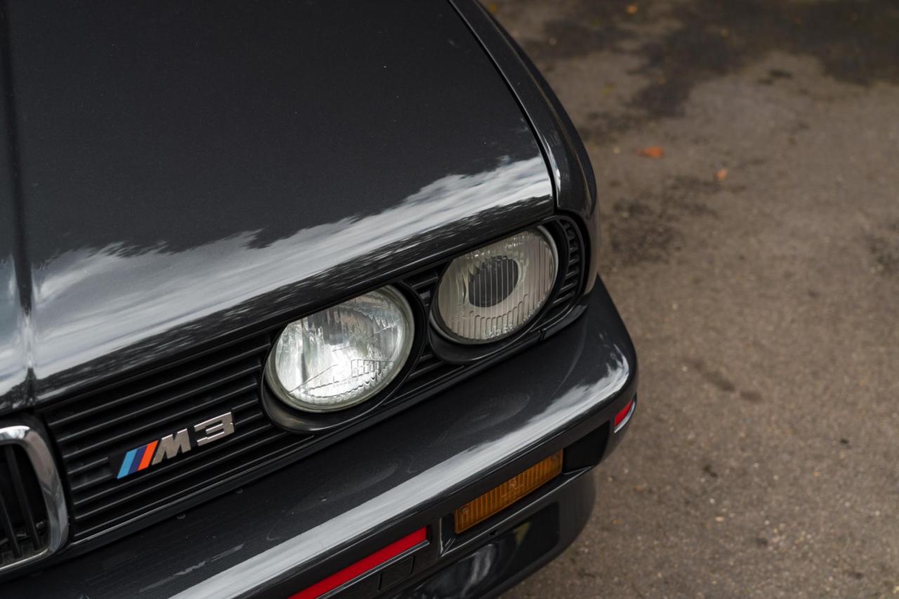 1988 BMW M3 (E30)