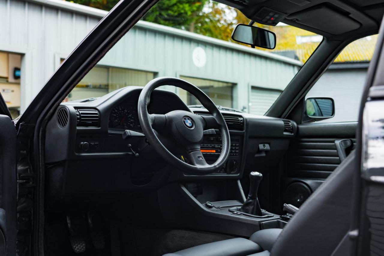 1988 BMW M3 (E30)