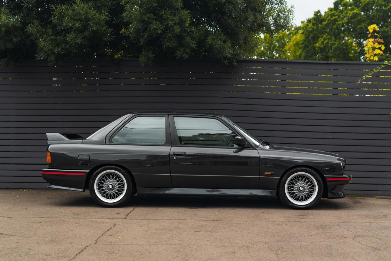 1988 BMW M3 (E30)