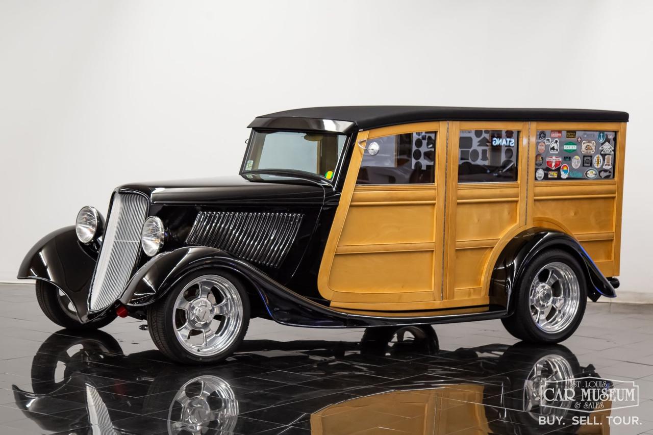 1933 Ford Woodie Street Rod Wagon