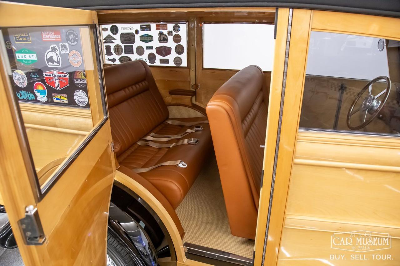 1933 Ford Woodie Street Rod Wagon