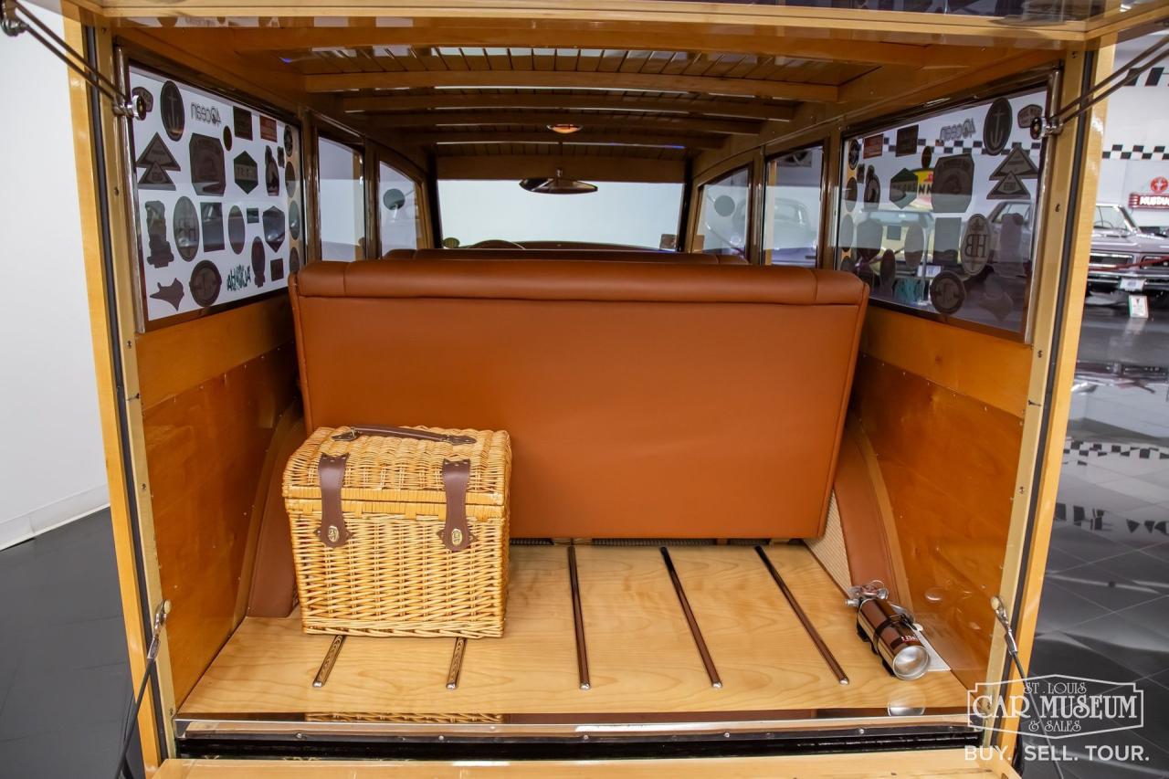 1933 Ford Woodie Street Rod Wagon