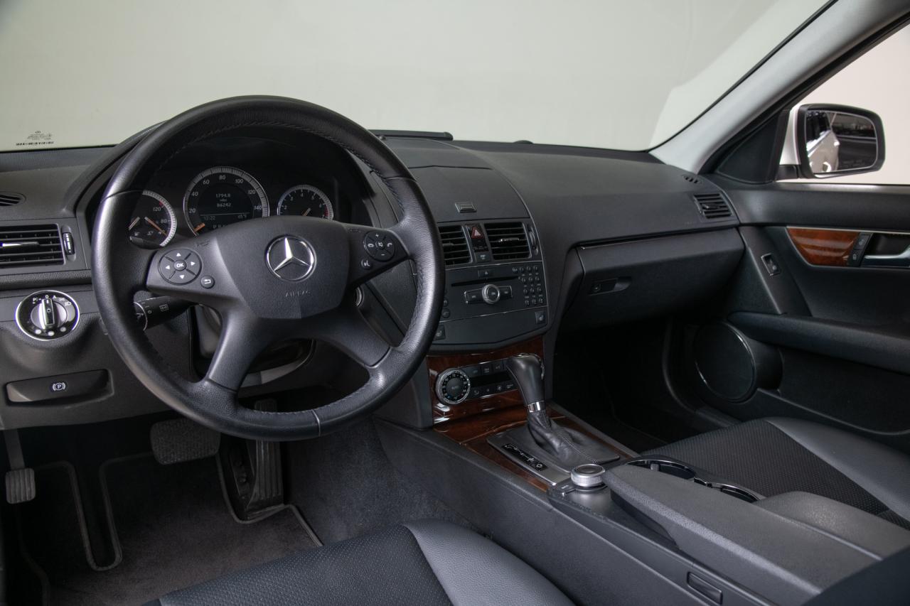 2008 Mercedes - Benz C300