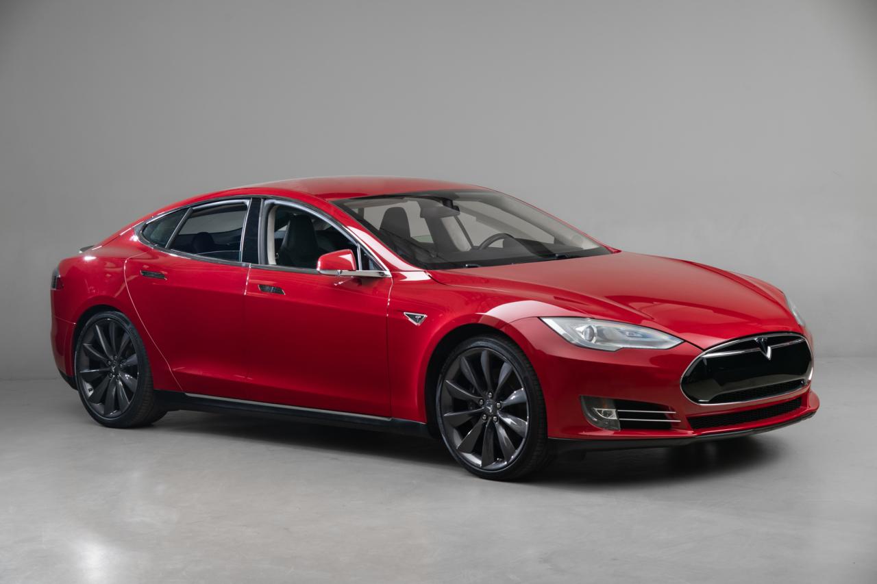 2013 Tesla Model S