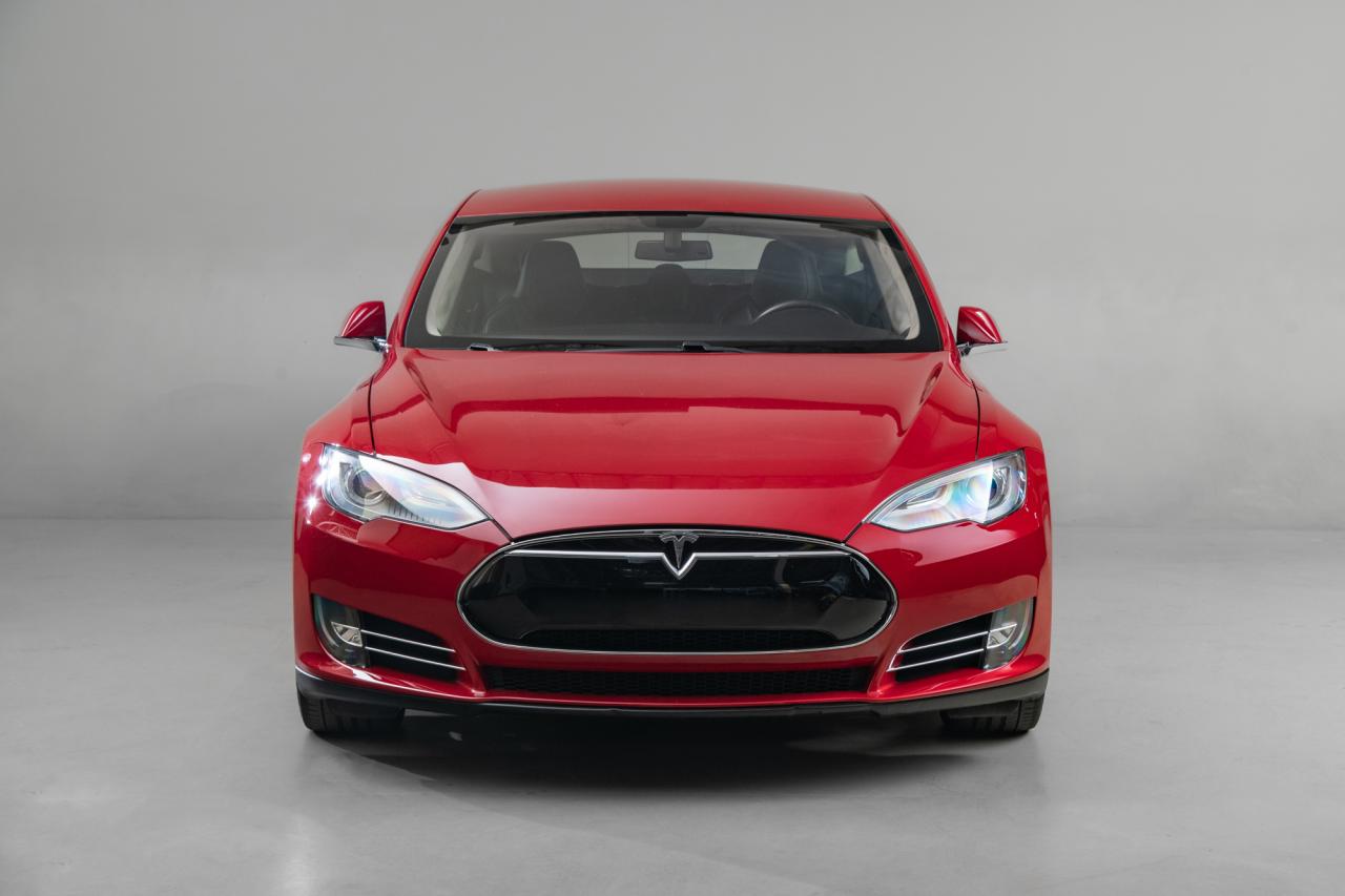 2013 Tesla Model S