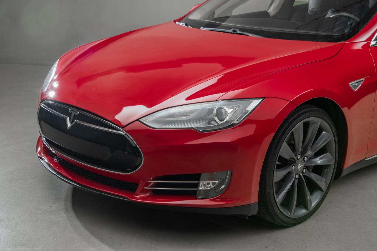 2013 Tesla Model S