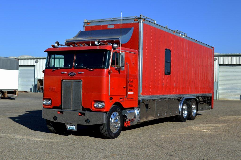 1980 Peterbilt Transporter