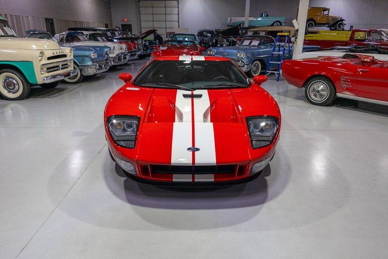 2005 Ford GT