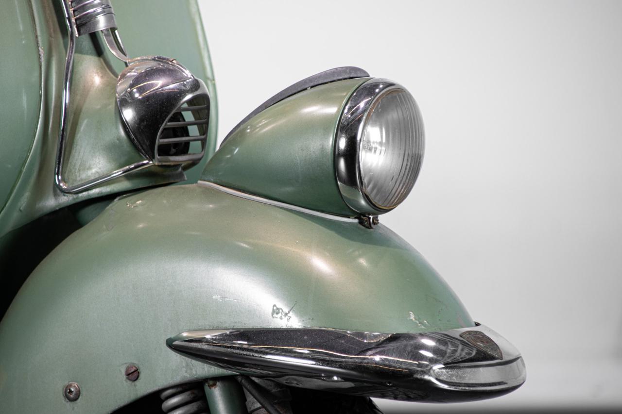 1951 Piaggio Vespa 125 V30 M FARO BASSO