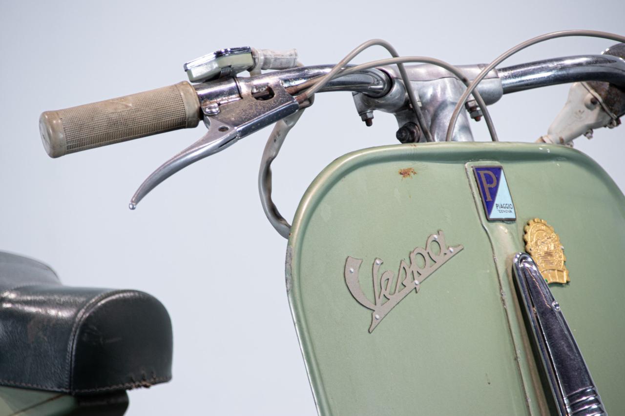 1951 Piaggio Vespa 125 V30 M FARO BASSO