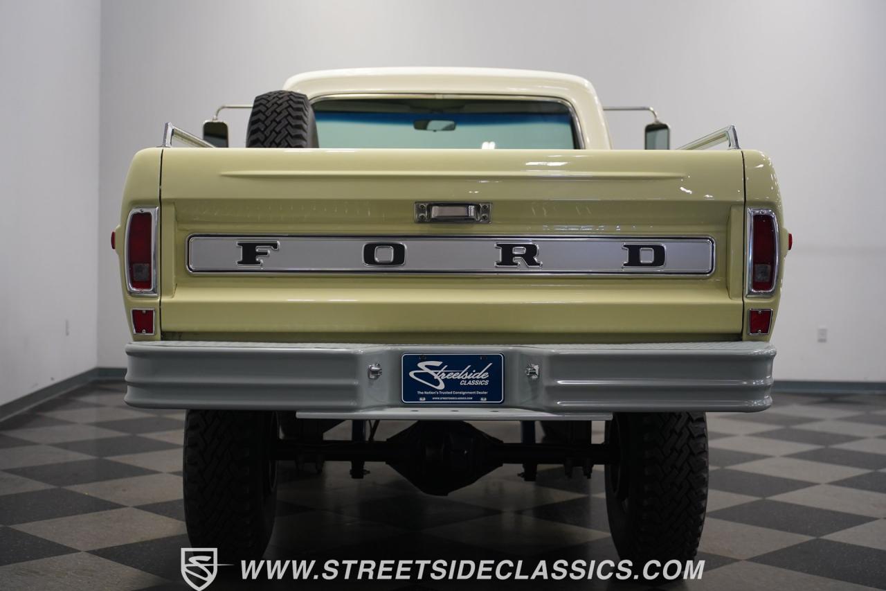 1970 Ford F-250 Sport Custom Highboy 4x4