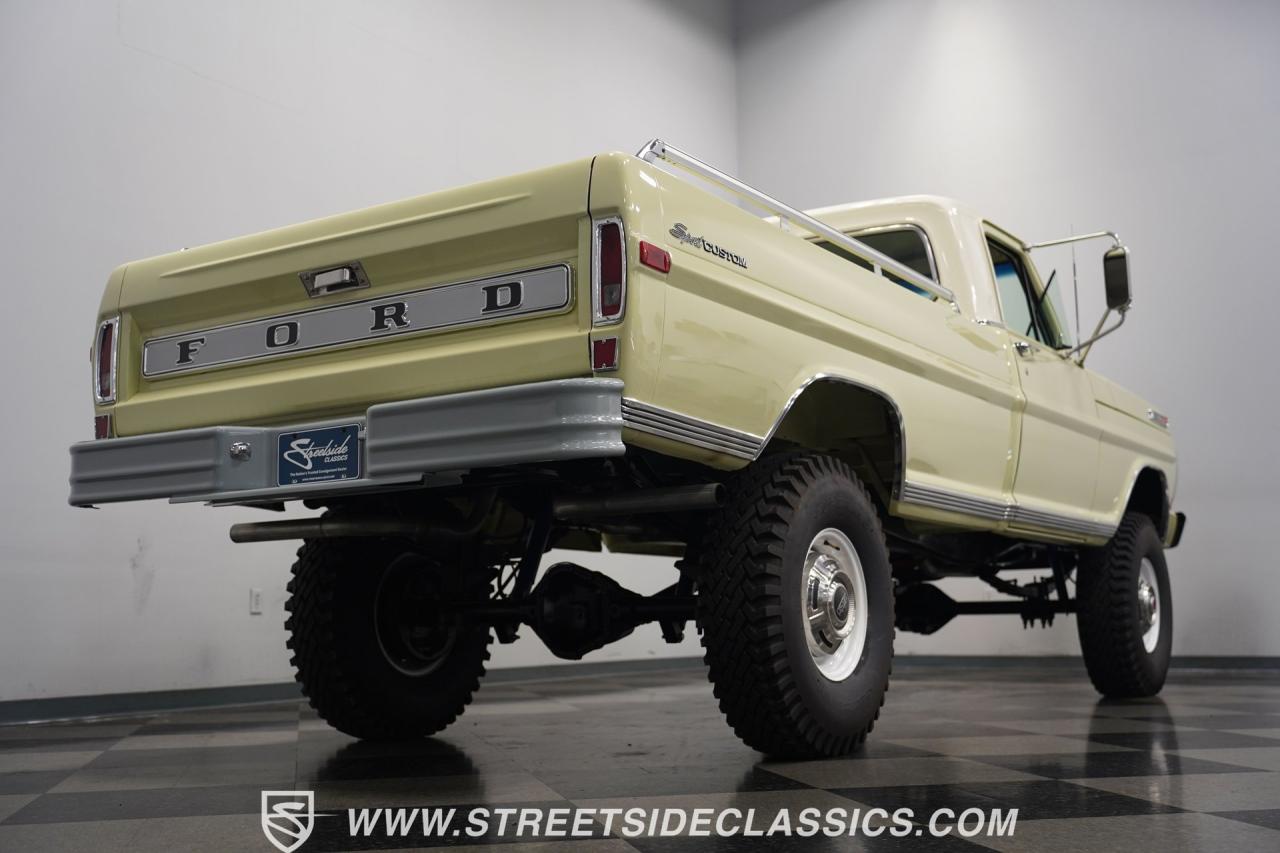 1970 Ford F-250 Sport Custom Highboy 4x4