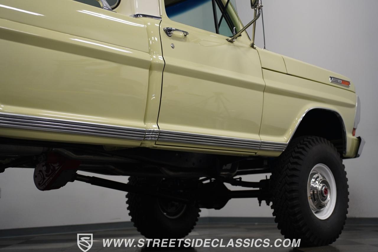 1970 Ford F-250 Sport Custom Highboy 4x4