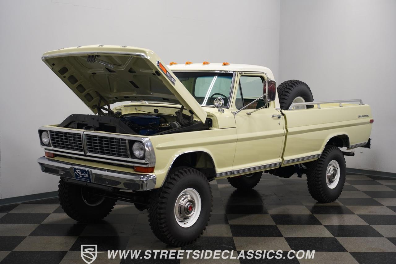 1970 Ford F-250 Sport Custom Highboy 4x4