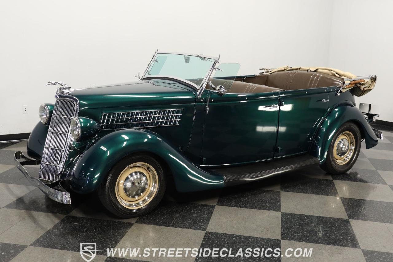 1935 Ford Model 48 Phaeton