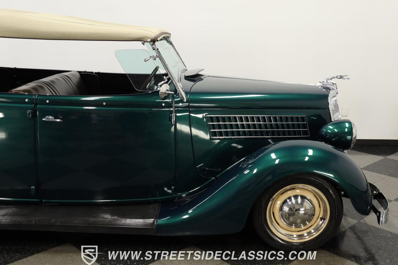 1935 Ford Model 48 Phaeton