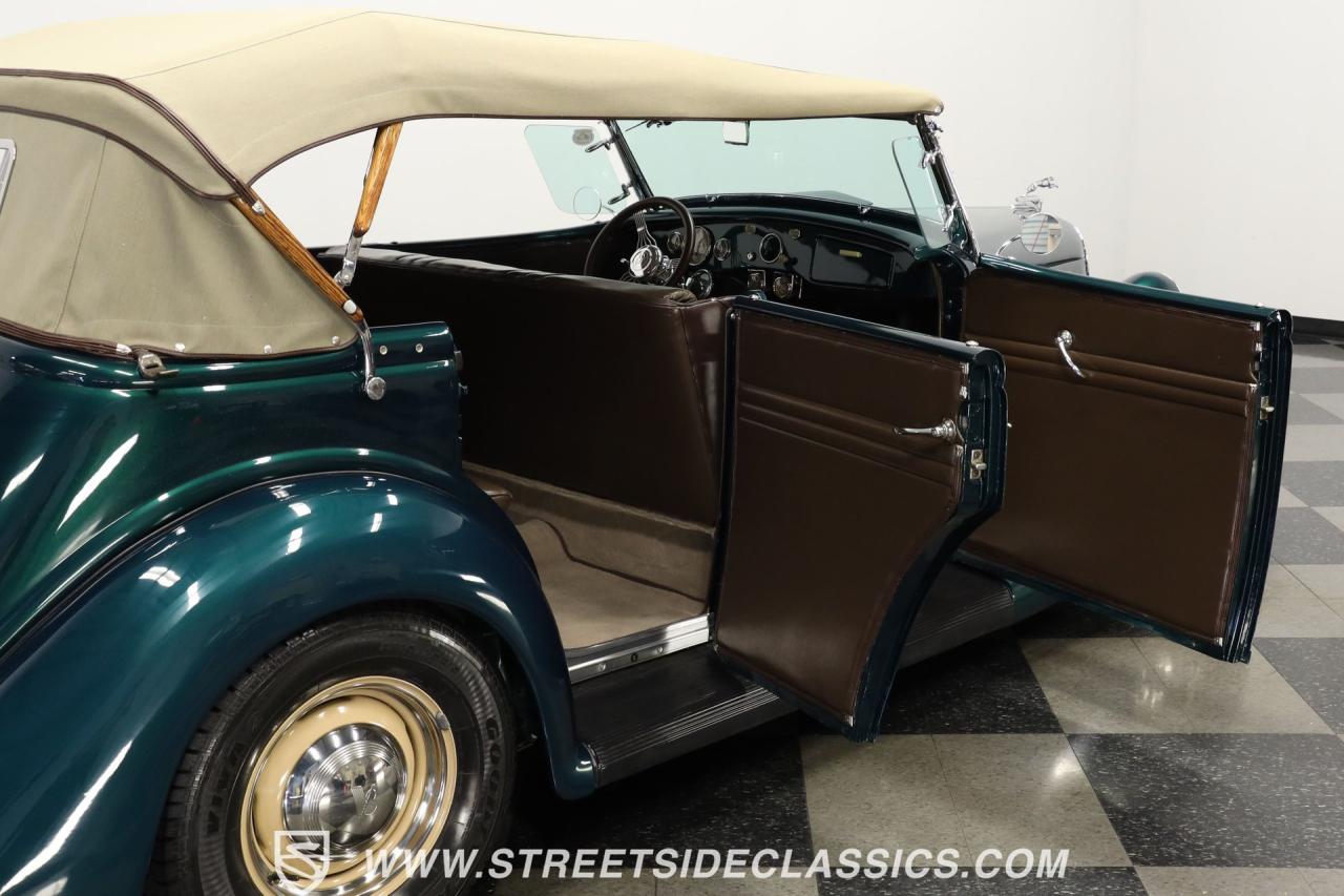 1935 Ford Model 48 Phaeton