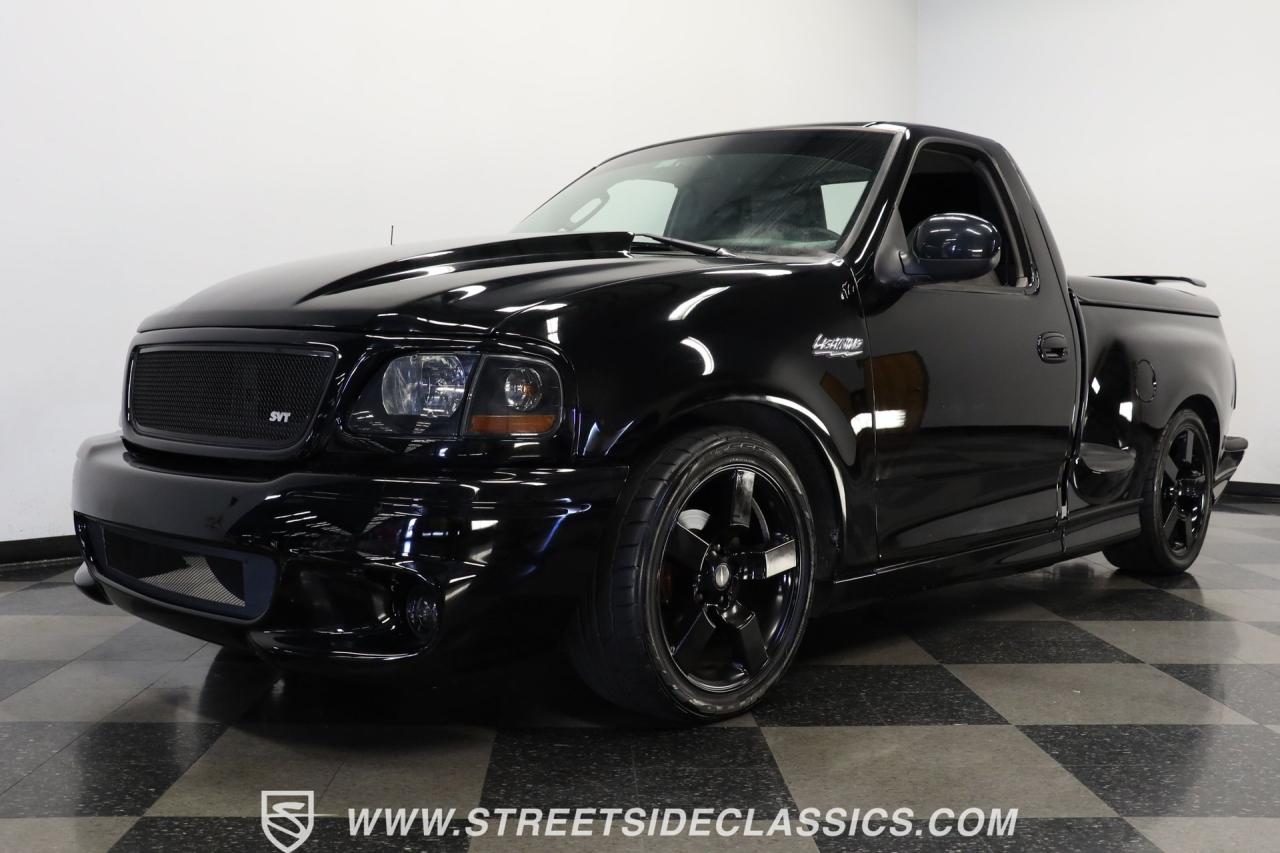 2004 Ford F-150 Lightning SVT