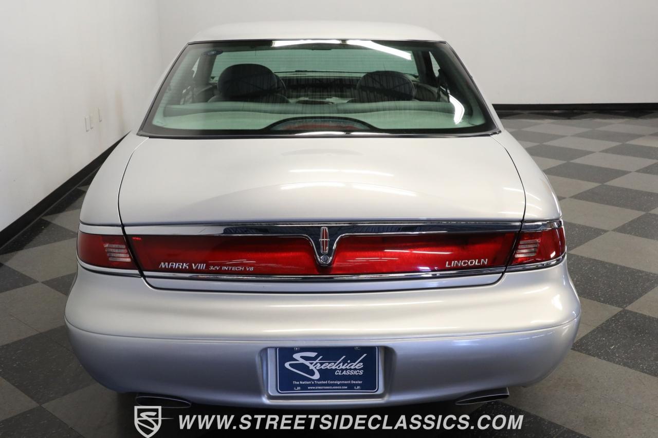 1997 Lincoln Mark VIII