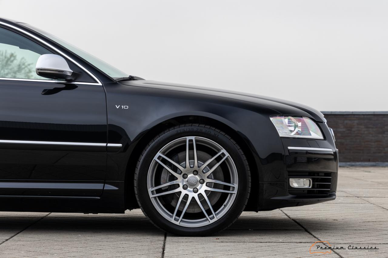 2007 Audi S8 5.2 V10