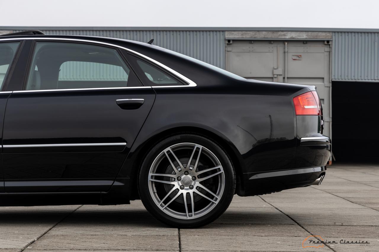 2007 Audi S8 5.2 V10