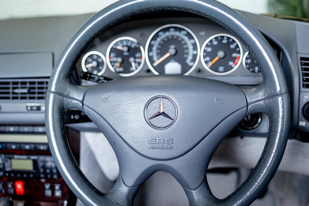 1999 Mercedes - Benz SL500