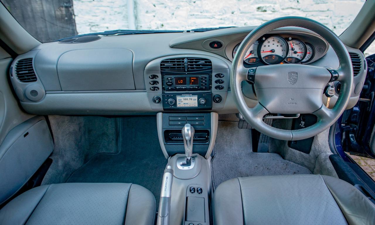 2001 Porsche 911 (996) Carrera 4 Convertible