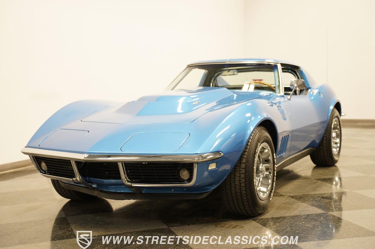 1968 Chevrolet Corvette 427 Tri-Power