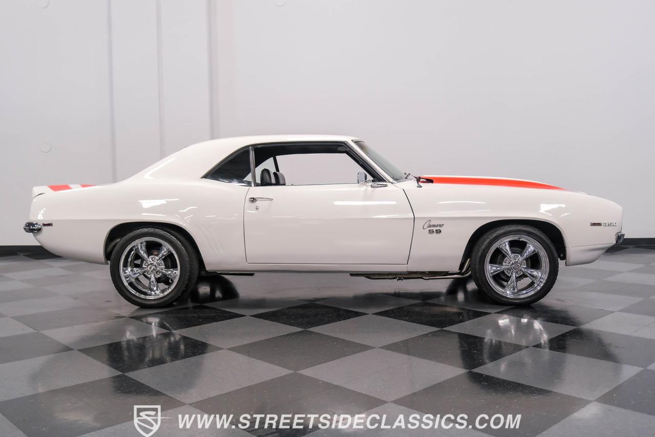 1969 Chevrolet Camaro SS Tribute