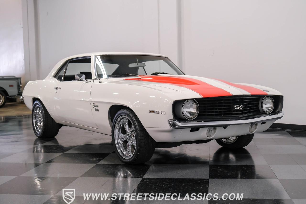 1969 Chevrolet Camaro SS Tribute