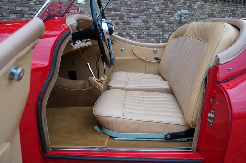 1954 Jaguar XK120 Roadster