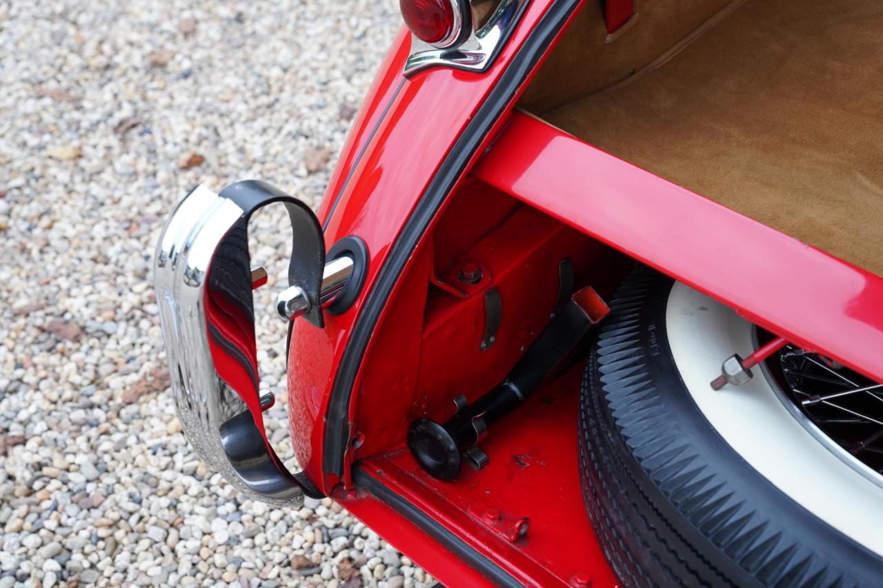 1954 Jaguar XK120 Roadster