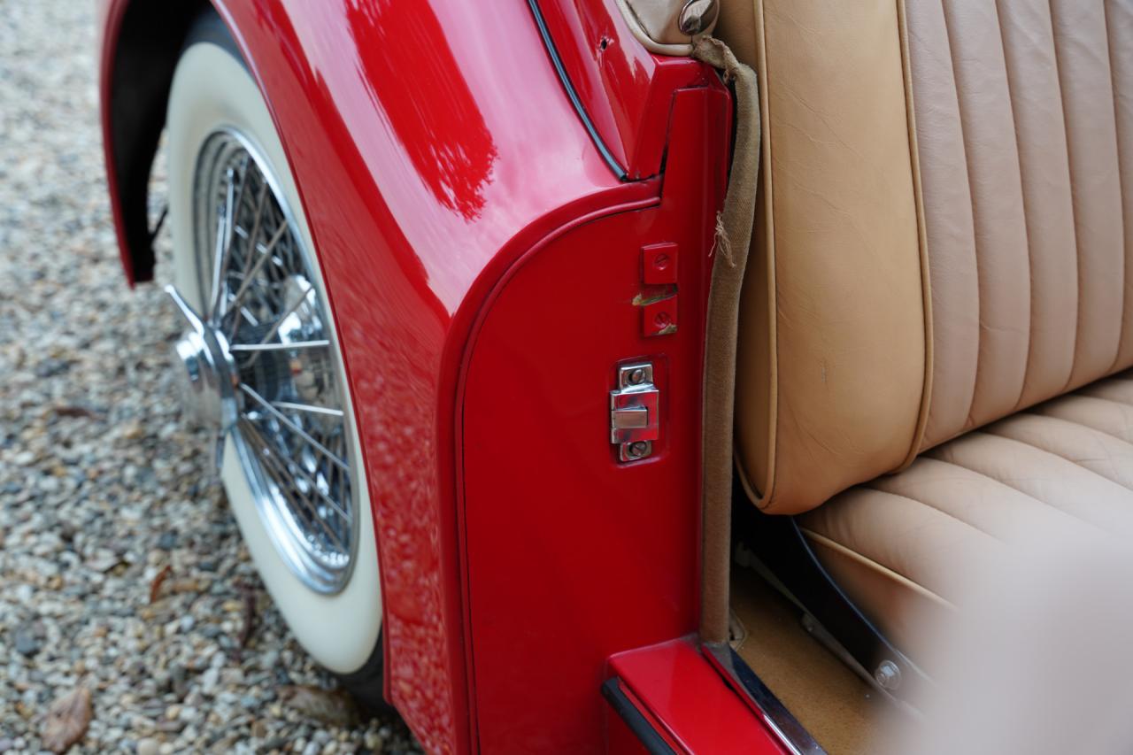 1954 Jaguar XK120 Roadster