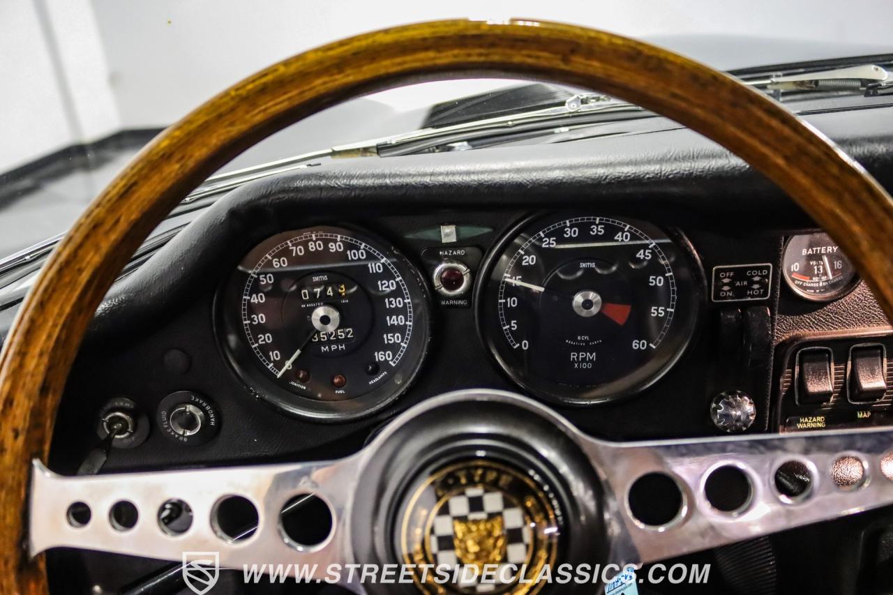 1968 Jaguar E-Type Series 1.5 Roadster