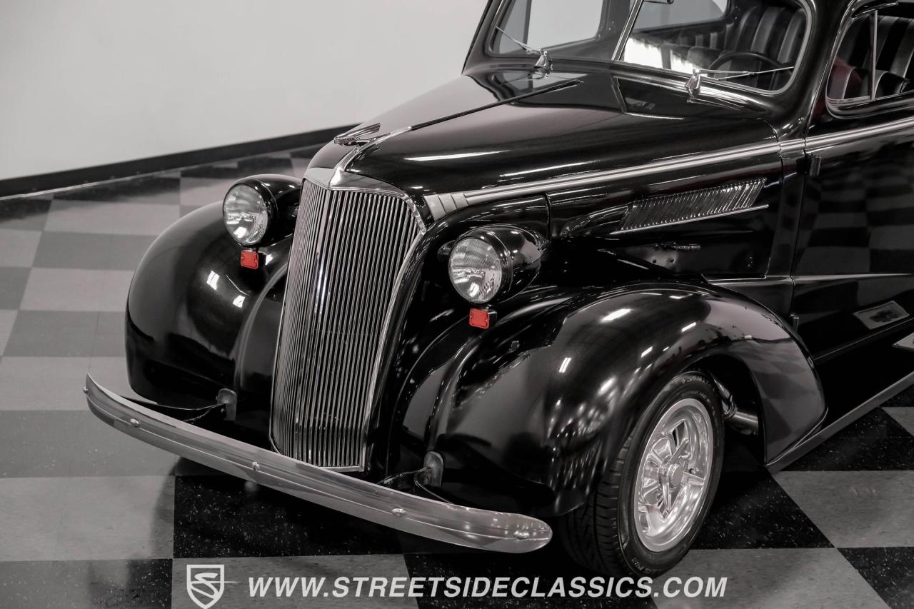 1937 Chevrolet Master Deluxe StreetRod