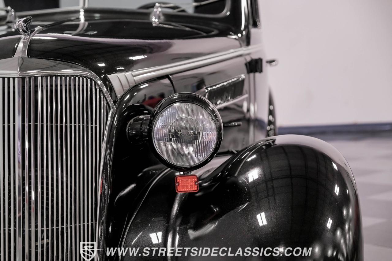 1937 Chevrolet Master Deluxe StreetRod