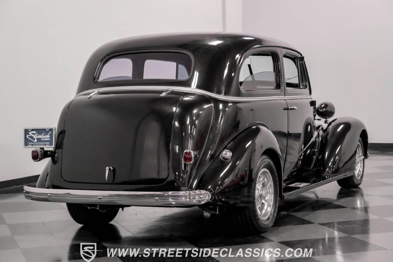 1937 Chevrolet Master Deluxe StreetRod