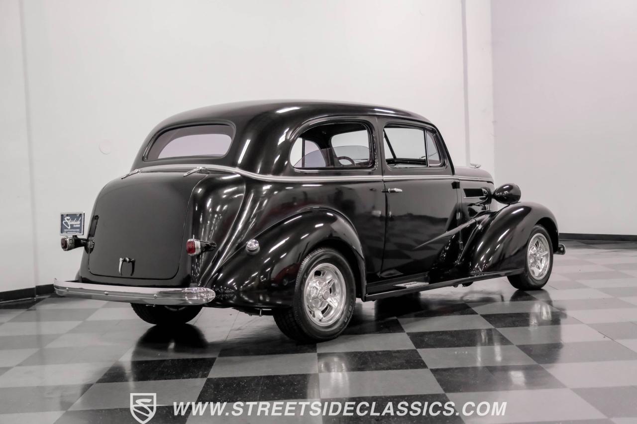 1937 Chevrolet Master Deluxe StreetRod