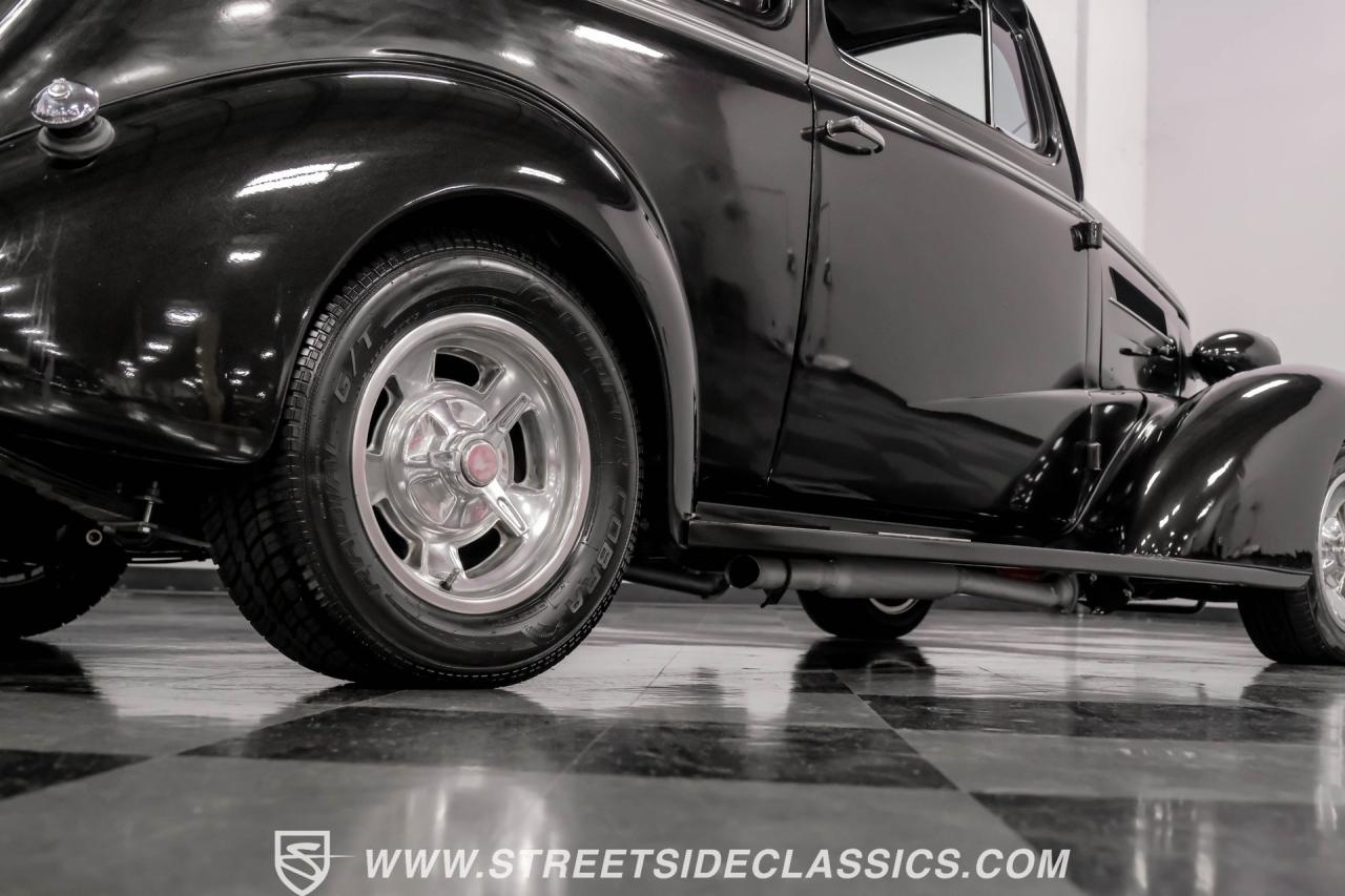 1937 Chevrolet Master Deluxe StreetRod