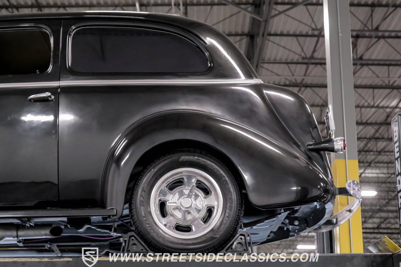 1937 Chevrolet Master Deluxe StreetRod