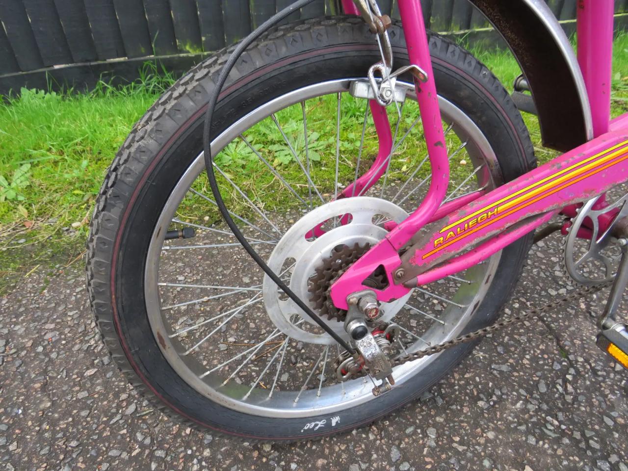 Raleigh c. Chopper Mk2 &#039;Pink 5-Speed