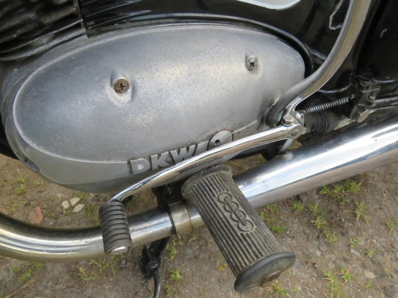 DKW RT200VS