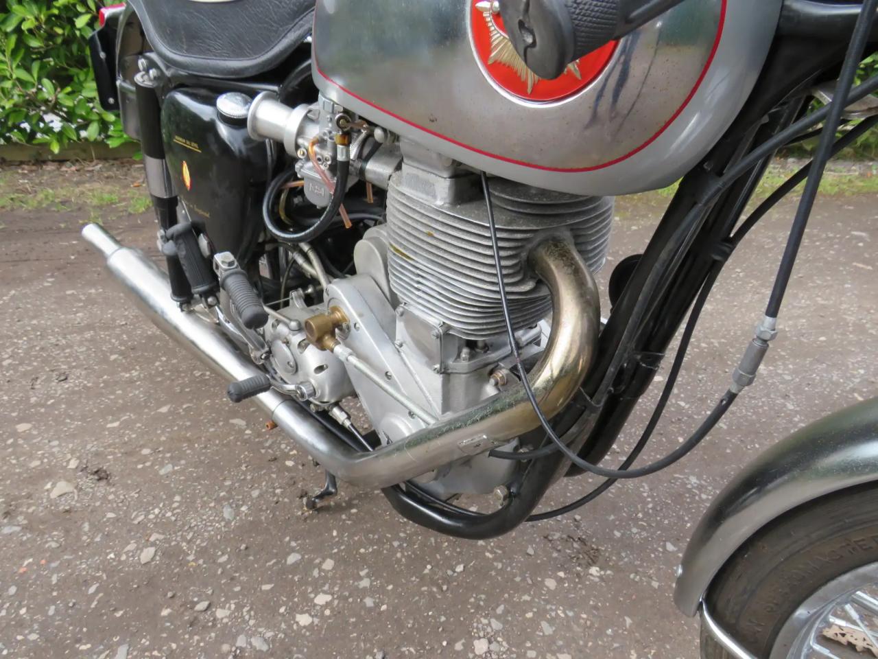 BSA GOLD STAR