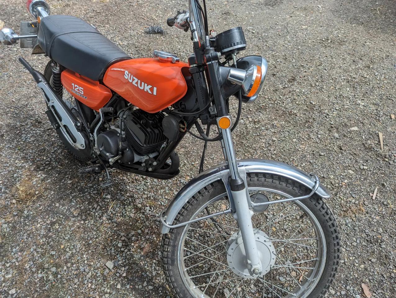 Suzuki TS125 123CC